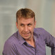 Dima, 46
