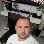 ����, 44